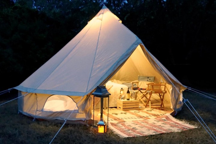 Backyard-Glamping-image-1